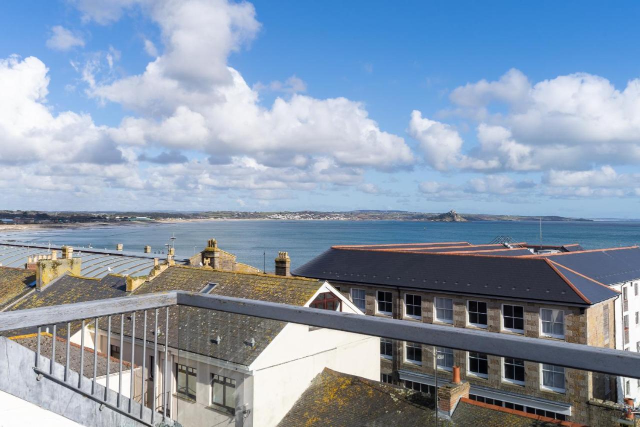 Stunning Views Over Mounts Bay With Balcony Penzance Eksteriør bilde